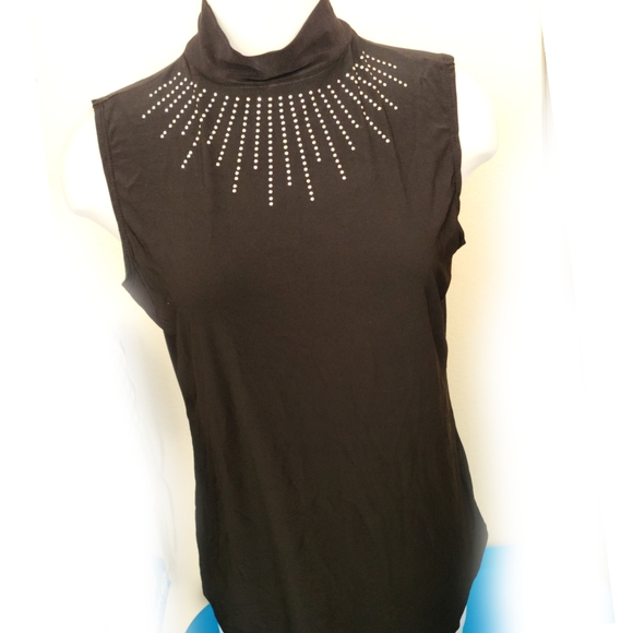 Women's Sleeveless Turtleneck with Rhinestone